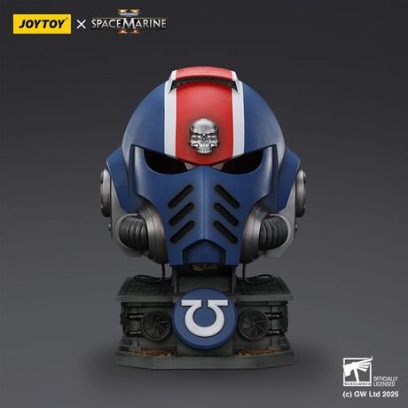 Ultramarines Lieutenant Titus Helmet Replica 1/1 with Display Stand 44 cm
